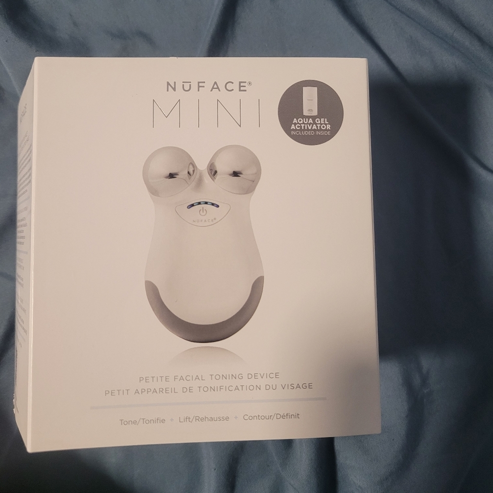 NuFace Mini Facial Toning Device in White and Silver